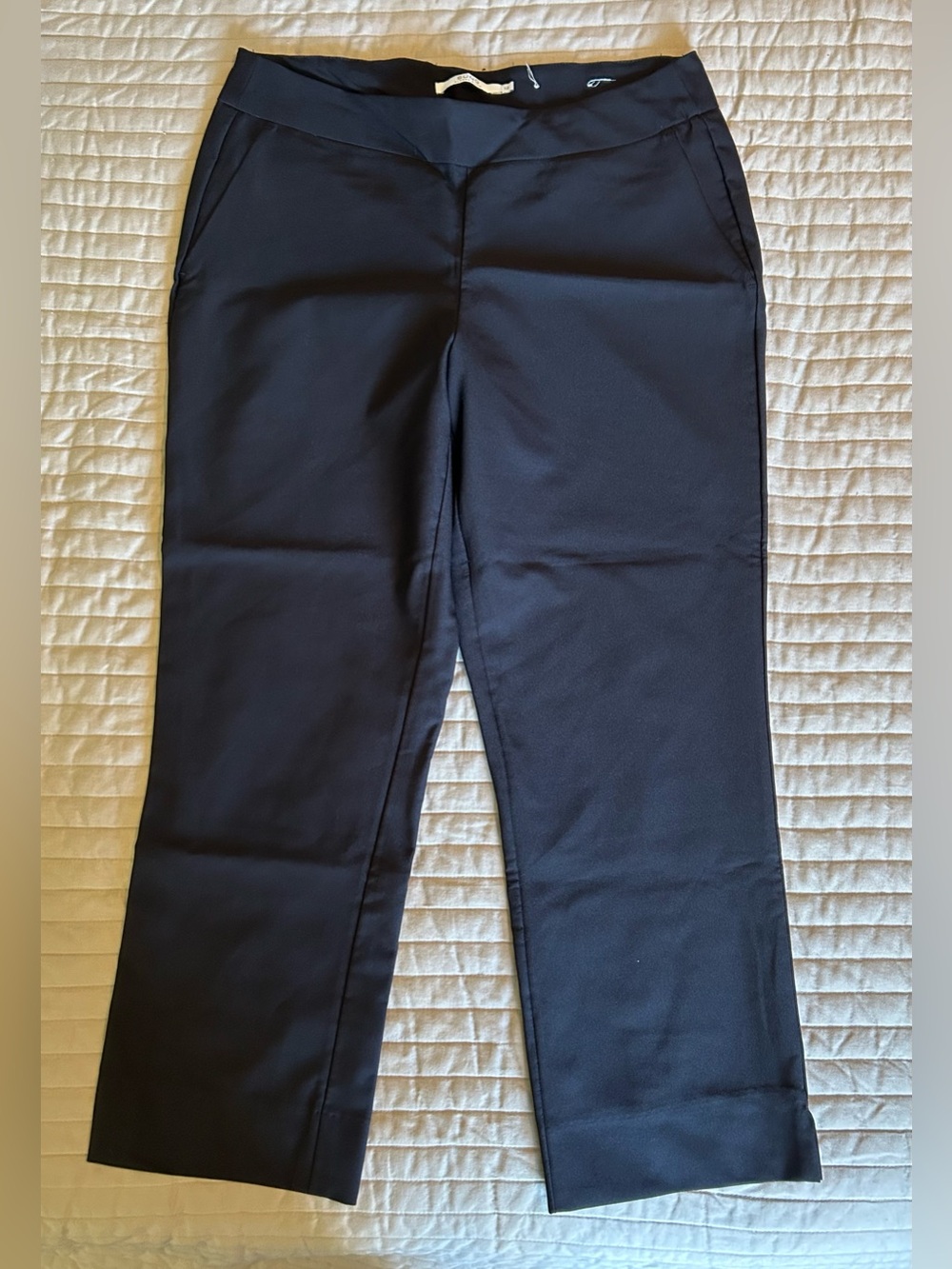 Alfred Sung Black Straight-Leg Cropped Dress Pants